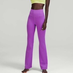 Lululemon Groove Super-High-Rise Flared Pant Nulu | Moonlit Magenta Size 0